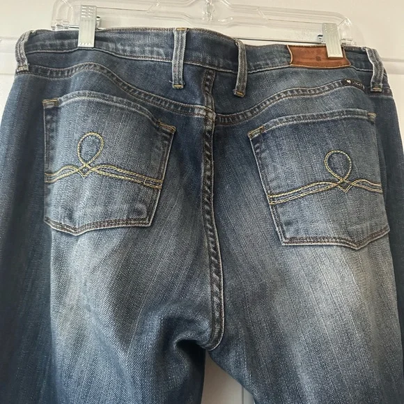 Lucky Brand Low Rise Jeans Sofia Boot. Size 12/31 long. - Picture 13 of 16